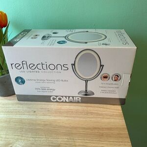 Conair Reflections LED Lighted Mirror - Silver